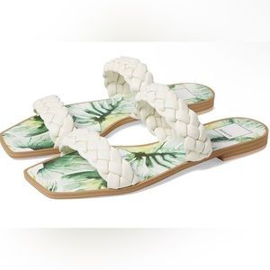NWT Dolce Vita Palm Knot Sandals